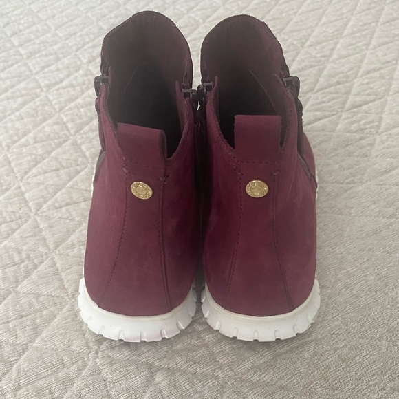 COLE HAAN ZeroGrand Burgundy Waterproof Suede Leather Zip Bootie Size 8.5 - Picture 8 of 13
